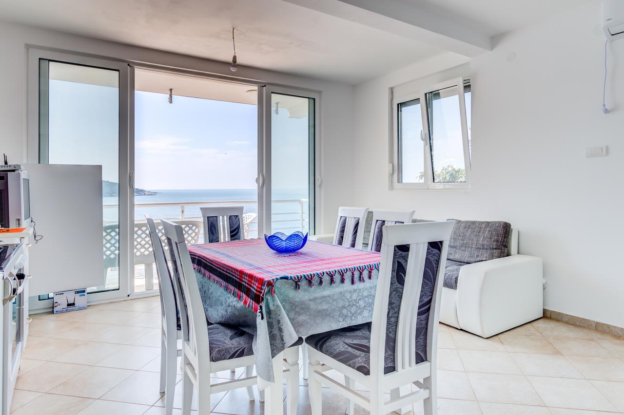 Seaside Apartment Kruce أولتْسي المظهر الخارجي الصورة